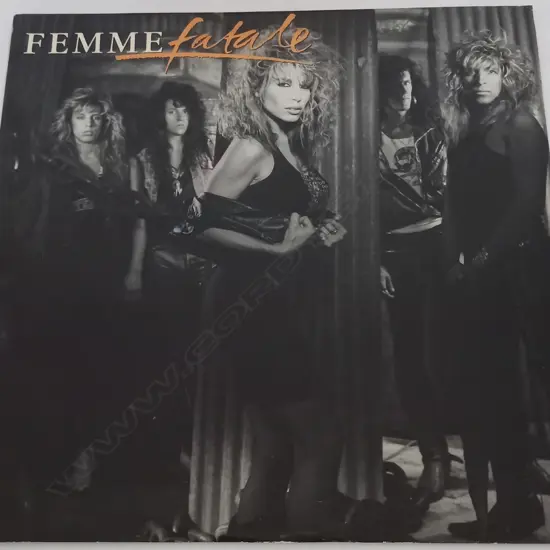 Femme Fatale (3), Femme Fatale